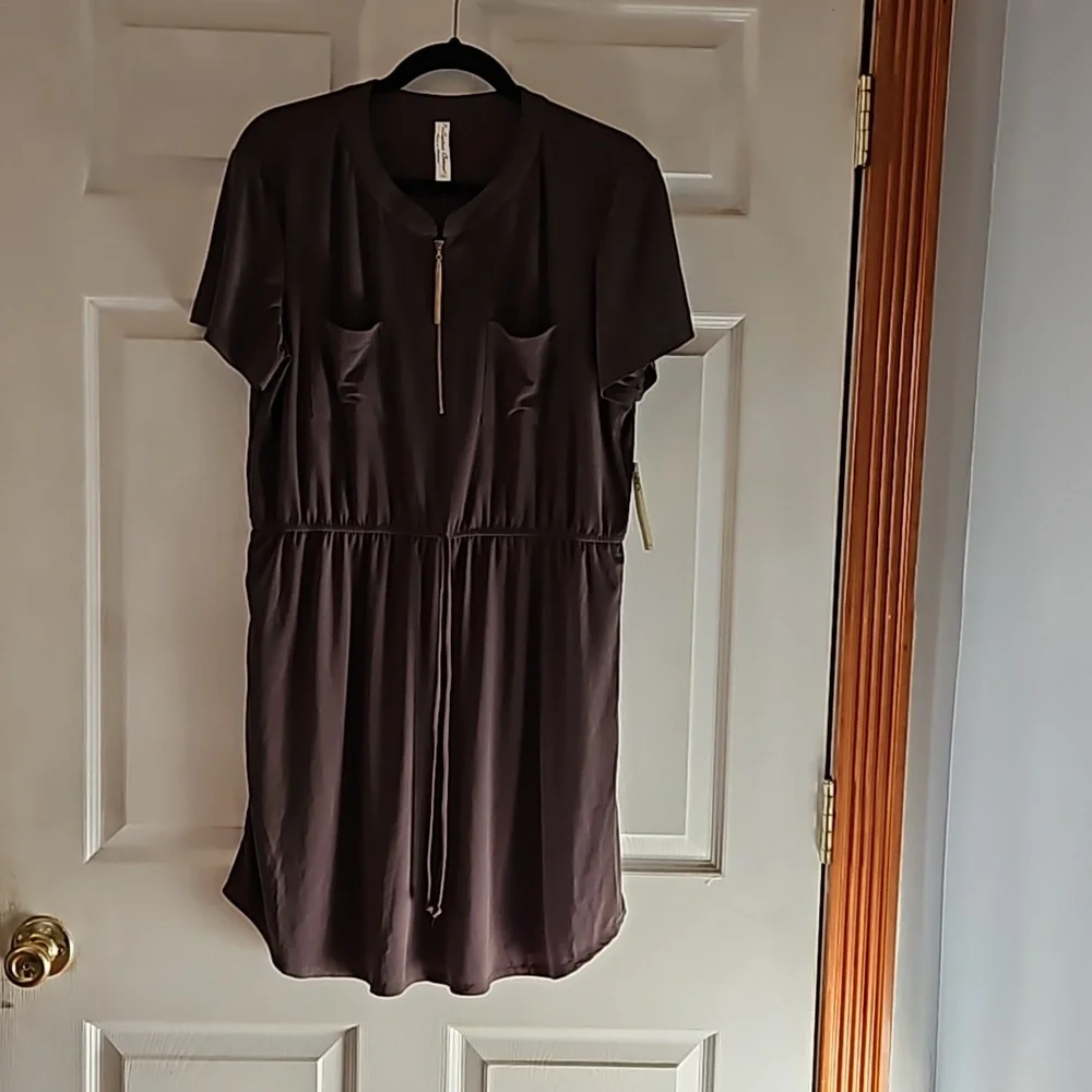 Women's mini dress - Picture 1 of 1